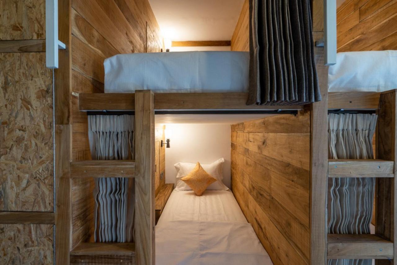 Good Cheer Hostel Нуса-Лембонган Экстерьер фото